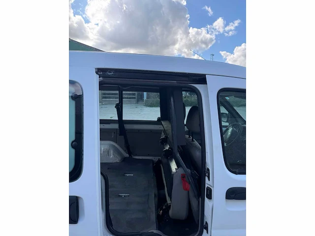 Renault - 2005 - kangoo - personenauto - afbeelding 21 van  23