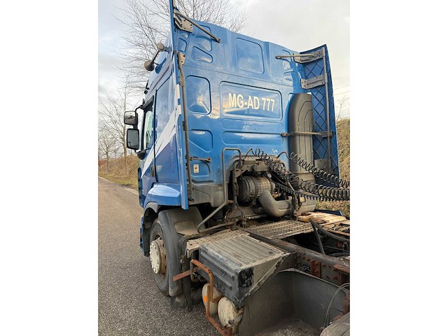 Renault - 2006 - - vrachtwagen - afbeelding 6 van  17