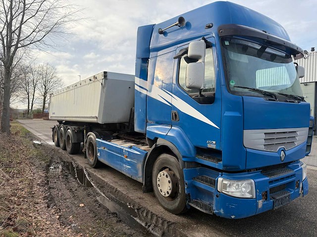 Renault - 2006 - - vrachtwagen - afbeelding 9 van  17