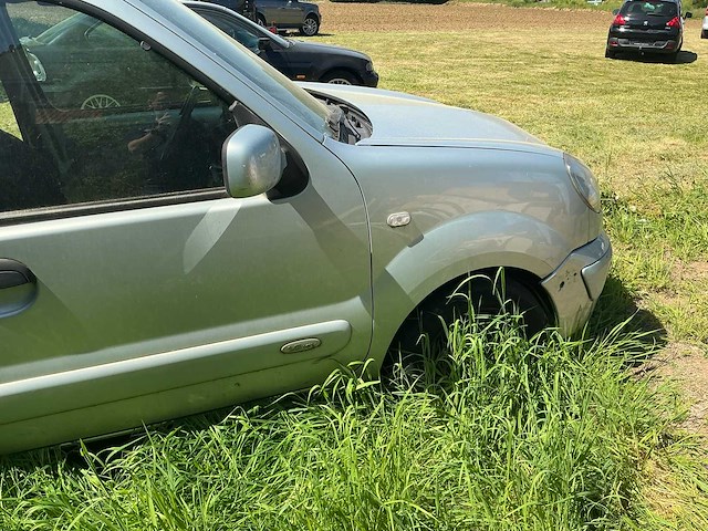 Renault - 2006 - kangoo - lichte bestelwagen - personenauto - afbeelding 7 van  7