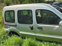 Renault - 2006 - kangoo - lichte bestelwagen - personenauto - afbeelding 4 van  20