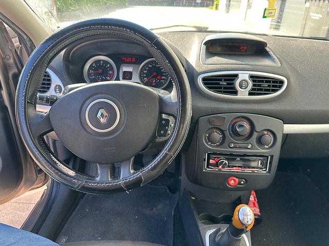 Renault - 2008 - clio - break - personenauto - afbeelding 5 van  12