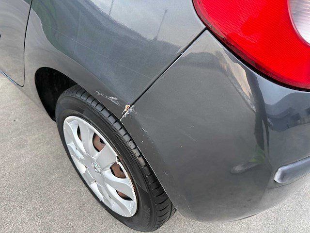 Renault - 2008 - clio - personenauto - afbeelding 9 van  26