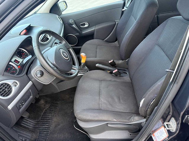 Renault - 2008 - clio - personenauto - afbeelding 11 van  19