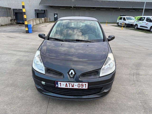 Renault - 2008 - clio - personenauto - afbeelding 17 van  19
