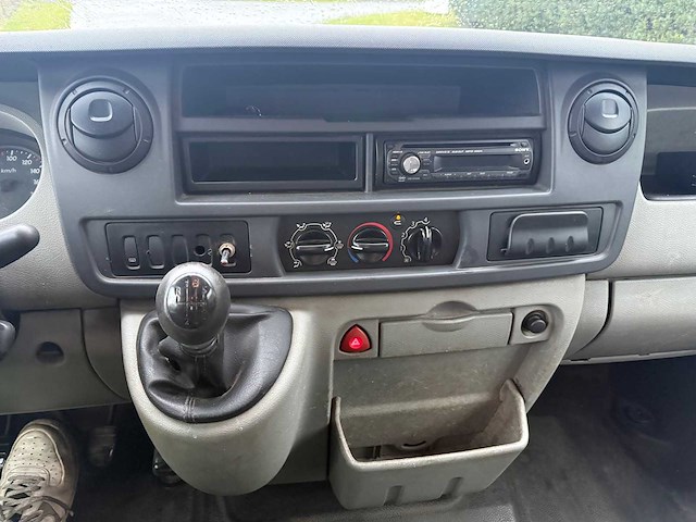 Renault - 2008 - master - openlaadbak - personenauto - afbeelding 15 van  24