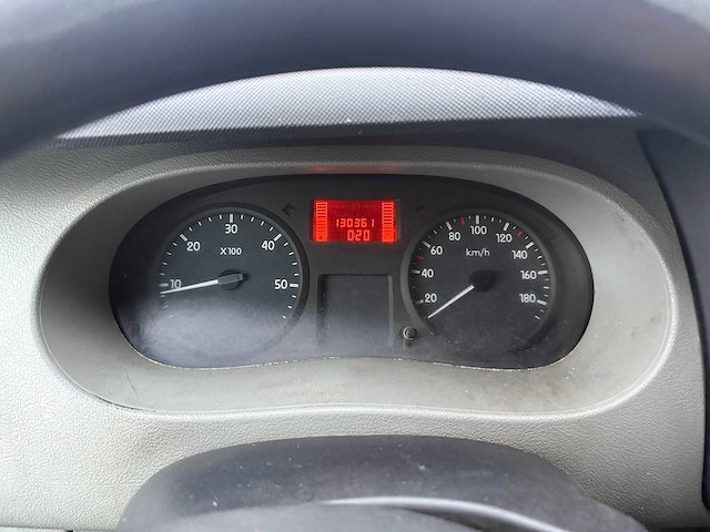 Renault - 2008 - master - openlaadbak - personenauto - afbeelding 16 van  24