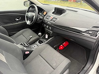 Renault - 2009 - megane - personenauto - afbeelding 4 van  25
