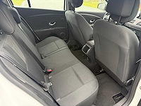 Renault - 2009 - megane - personenauto - afbeelding 5 van  25