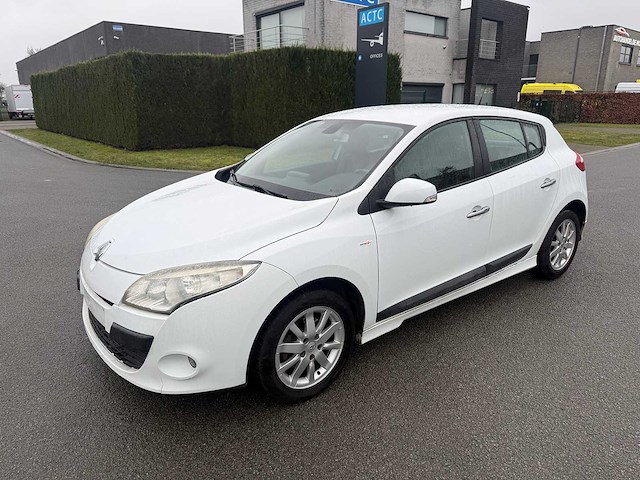 Renault - 2009 - megane - personenauto - afbeelding 1 van  25