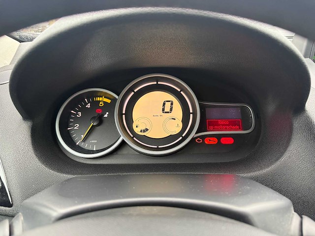 Renault - 2009 - megane - personenauto - afbeelding 13 van  25