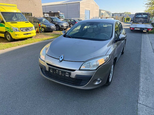 Renault - 2009 - megane - sedan - personenauto - afbeelding 16 van  21