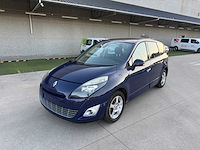 Renault - 2010 - megane - scenic - personenauto - afbeelding 23 van  37