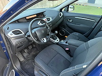 Renault - 2010 - megane - scenic - personenauto - afbeelding 7 van  24