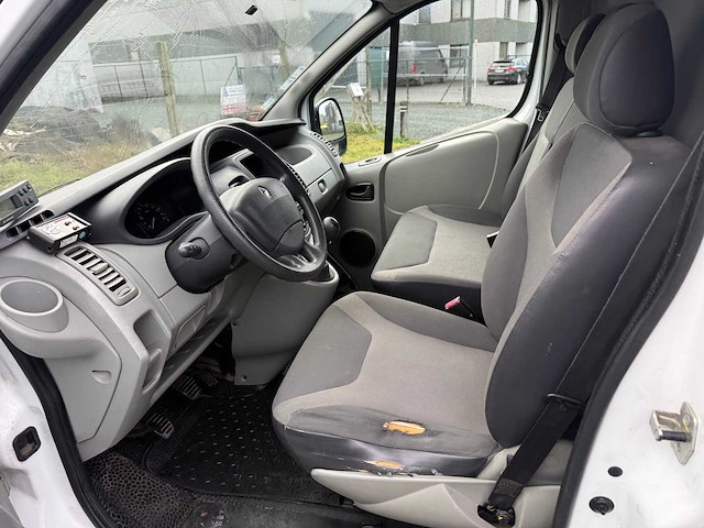 Renault - 2011 - trafic koelwagen - frigo - personenauto - afbeelding 20 van  30