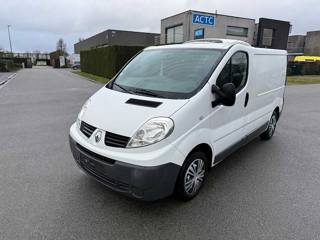 Renault - 2011 - trafic koelwagen - frigo - personenauto - afbeelding 23 van  30