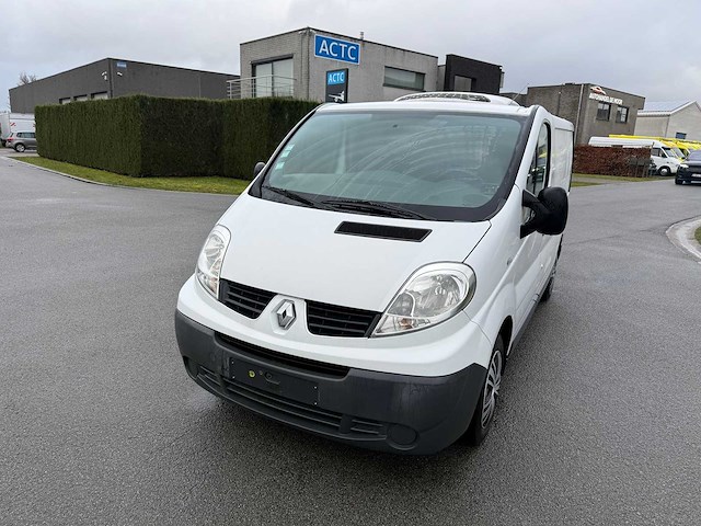 Renault - 2011 - trafic koelwagen - frigo - personenauto - afbeelding 25 van  30