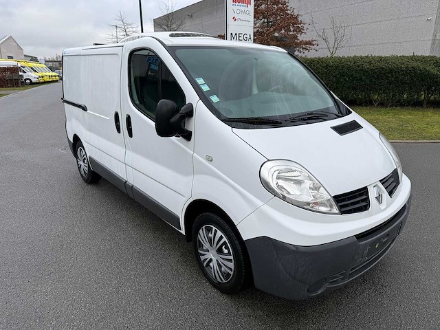 Renault - 2011 - trafic koelwagen - frigo - personenauto - afbeelding 27 van  30