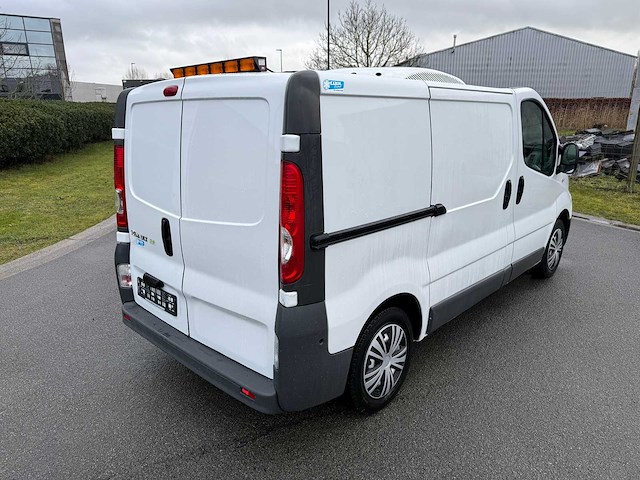 Renault - 2011 - trafic koelwagen - frigo - personenauto - afbeelding 29 van  30