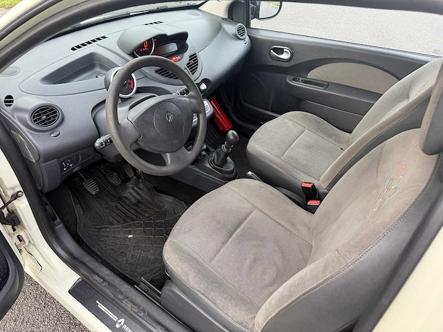 Renault - 2011 - twingo - personenauto - afbeelding 14 van  34