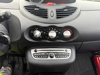 Renault - 2011 - twingo - personenauto - afbeelding 19 van  34