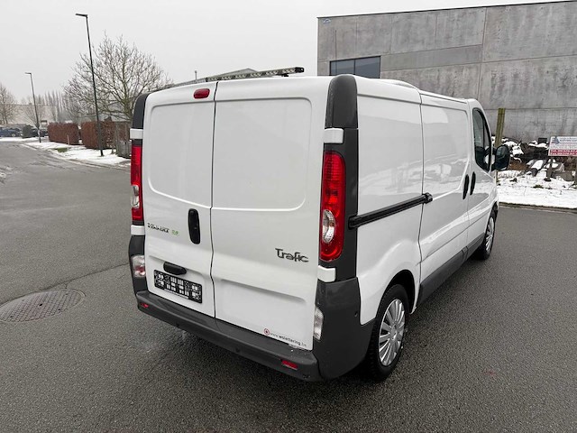 Renault - 2012 - traffic - koelwagen - personenauto - afbeelding 2 van  23