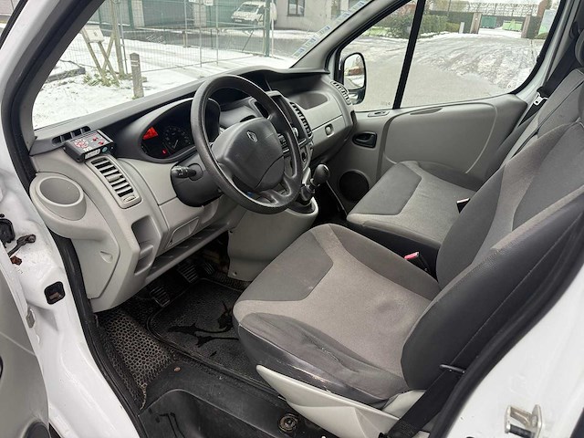 Renault - 2012 - traffic - koelwagen - personenauto - afbeelding 9 van  23