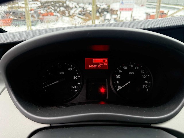 Renault - 2012 - traffic - koelwagen - personenauto - afbeelding 11 van  23