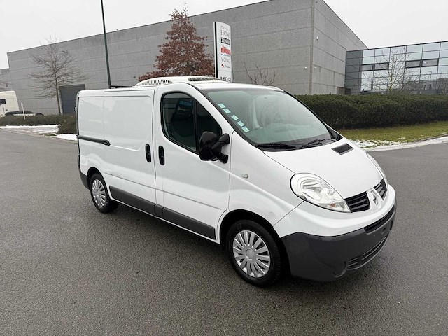 Renault - 2012 - traffic - koelwagen - personenauto - afbeelding 1 van  23