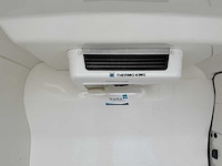 Renault - 2012 - traffic - koelwagen - personenauto - afbeelding 16 van  23