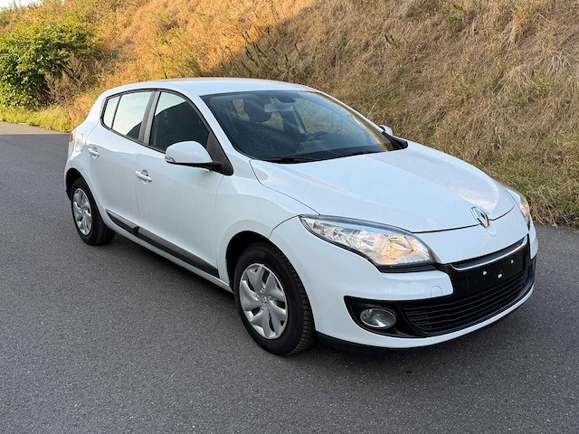 Renault - 2013 - megane - personenauto - afbeelding 8 van  13