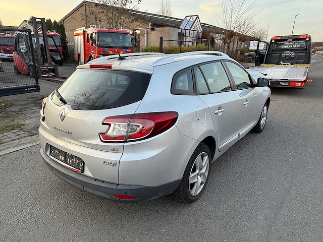 Renault - 2016 - megane - personenauto - afbeelding 4 van  36
