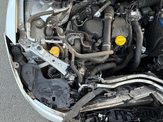 Renault - 2016 - megane - personenauto - afbeelding 14 van  36