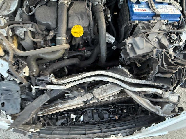 Renault - 2016 - megane - personenauto - afbeelding 15 van  36