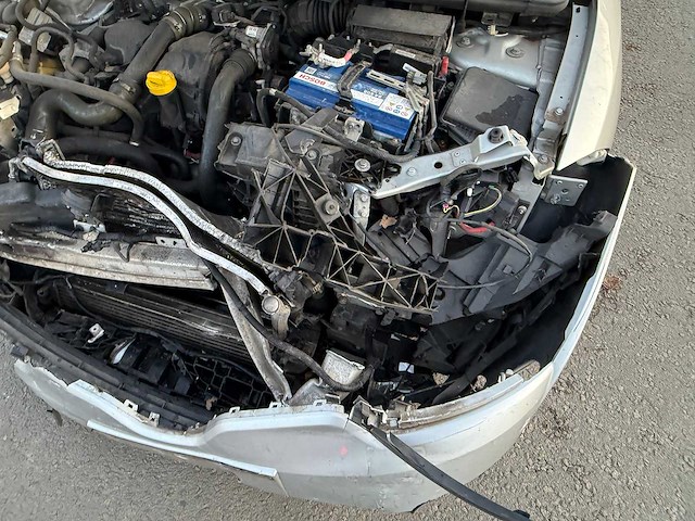 Renault - 2016 - megane - personenauto - afbeelding 16 van  36