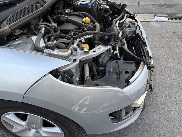 Renault - 2016 - megane - personenauto - afbeelding 17 van  36