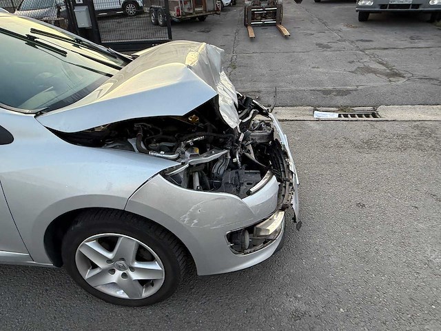Renault - 2016 - megane - personenauto - afbeelding 36 van  36