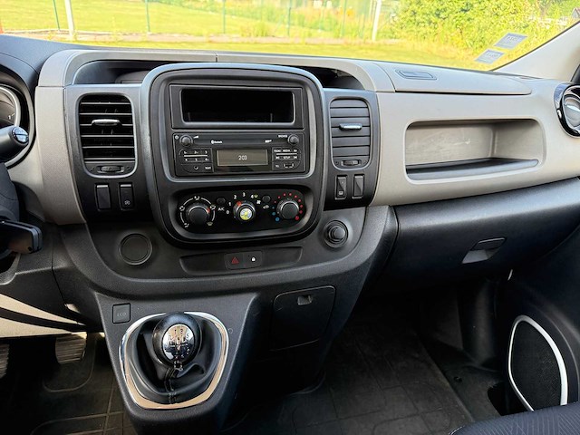 Renault - 2016 - trafic - bestelwagen - personenauto - afbeelding 14 van  23