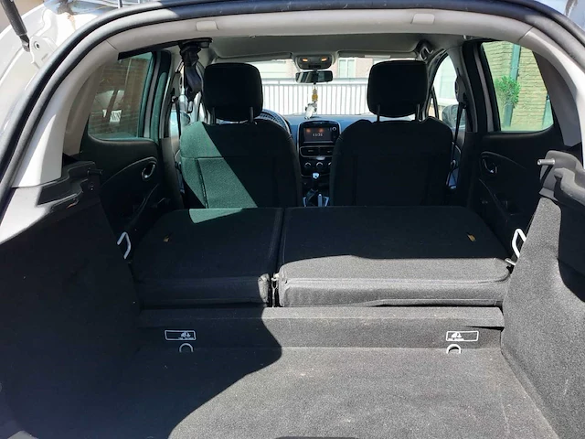 Renault - 2017 - clio - personenauto - afbeelding 3 van  20