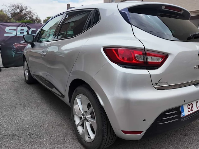 Renault - 2017 - clio - personenauto - afbeelding 12 van  20