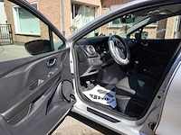 Renault - 2017 - clio - personenauto - afbeelding 17 van  20