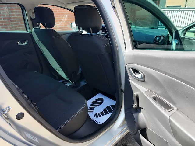 Renault - 2017 - clio - personenauto - afbeelding 20 van  20