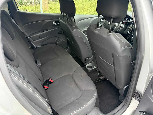 Renault - 2019 - clio - personenauto - afbeelding 7 van  16