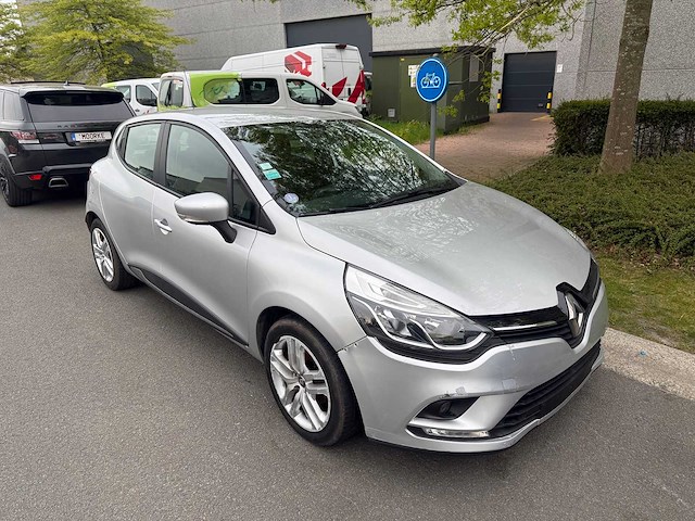 Renault - 2019 - clio - personenauto - afbeelding 1 van  16