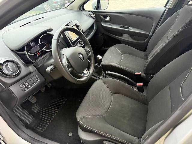 Renault - 2019 - clio - personenauto - afbeelding 1 van  7
