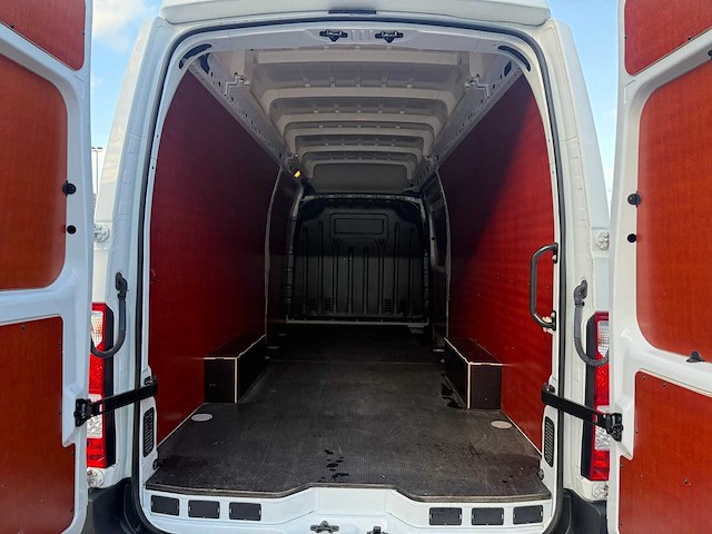 Renault - 2023 - master - l3 h4 - personenauto - afbeelding 8 van  33