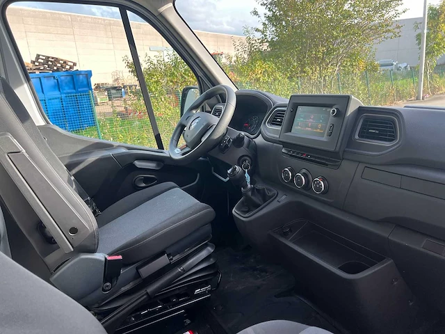 Renault - 2023 - master - maxi - personenauto - afbeelding 9 van  26
