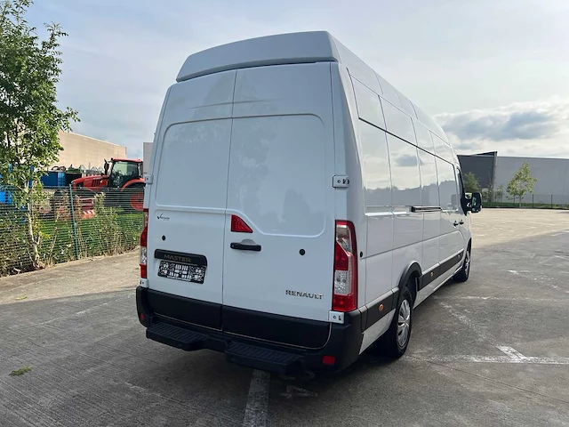 Renault - 2023 - master - maxi - personenauto - afbeelding 12 van  24