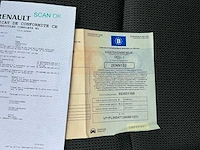Renault - 2023 - trafic - trafic - personenauto - afbeelding 18 van  27