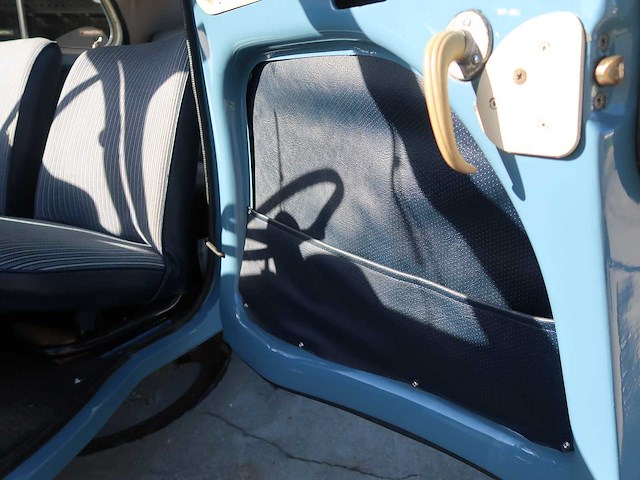 Renault - 4cv - classic cars >15 - afbeelding 34 van  79